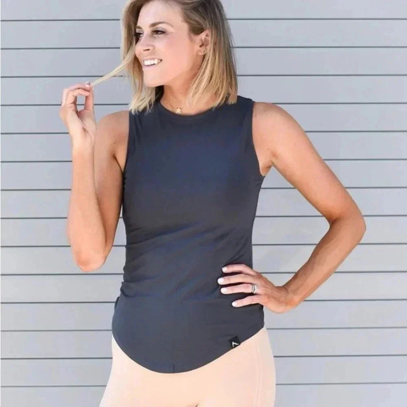 ROKWOLF Escape Tank Top Black Beauty Pima Cotton - Picture 2 of 4